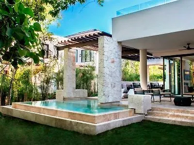 Fairmont Heritage Place Mayakoba Hotel El Marlyn Azul