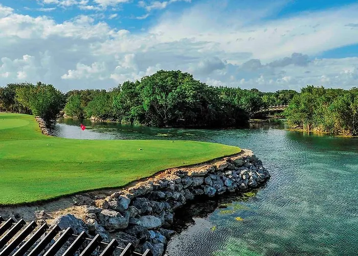Fairmont Heritage Place Mayakoba